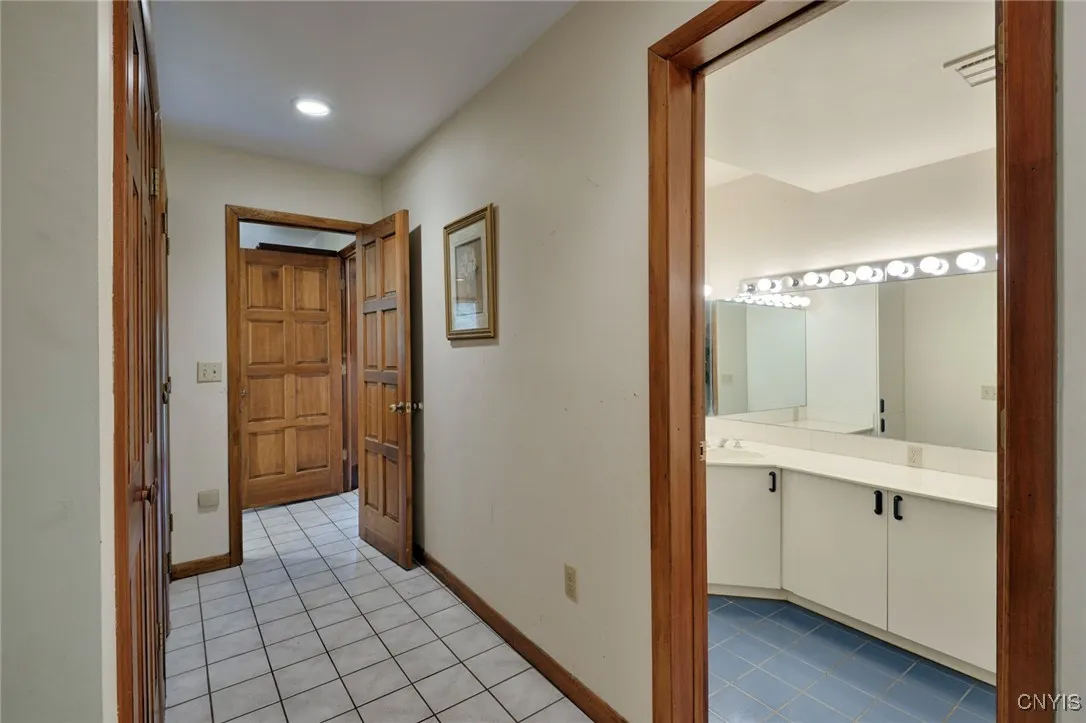 18883 Woodruff Settlement Road, Watertown Town, Ne, Watertown Town, New York 13601, 5 Bedrooms Bedrooms, 12 Rooms Rooms,2 BathroomsBathrooms,Residential,For Sale,18883 Woodruff Settlement Road, Watertown Town, Ne,S1619819
