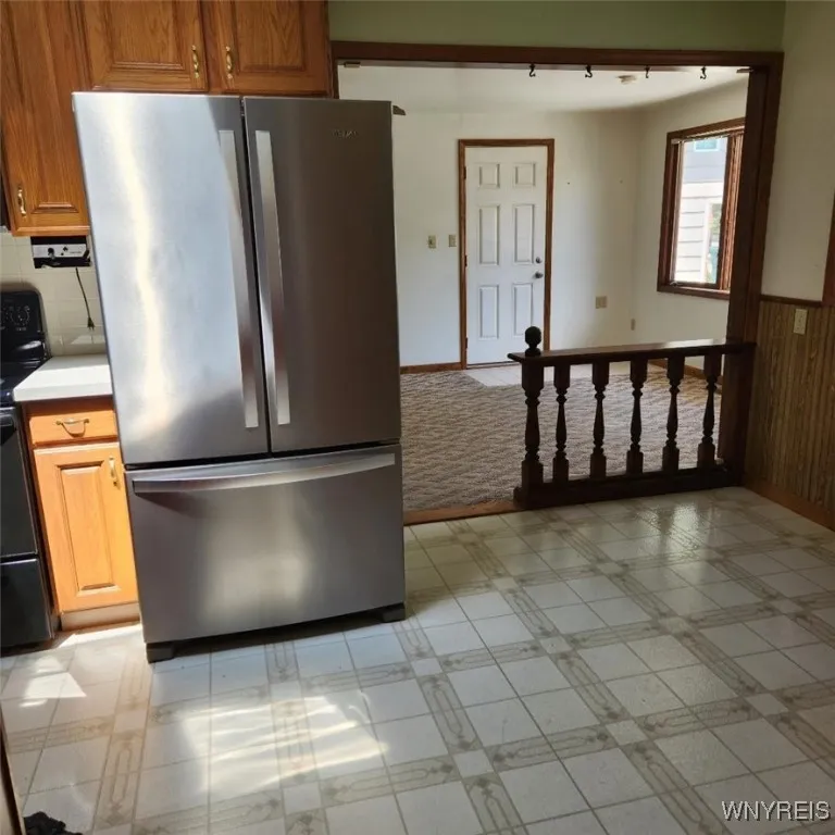 1296 Greenbrier Lane, North Tonawanda, New York 14, North Tonawanda, New York 14120, 3 Bedrooms Bedrooms, 7 Rooms Rooms,2 BathroomsBathrooms,Residential,For Sale,1296 Greenbrier Lane, North Tonawanda, New York 14,B1621467