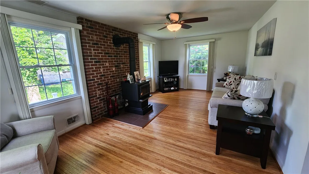 1244 Wall Road, Webster, New York 14580, Webster, New York 14580, 3 Bedrooms Bedrooms, 7 Rooms Rooms,2 BathroomsBathrooms,Residential,Closed,1244 Wall Road, Webster, New York 14580,0,R1621439