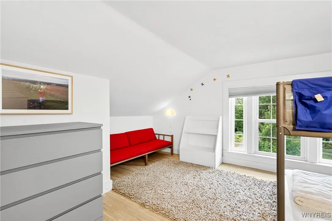77 Ashland Avenue, Buffalo, New York 14222, Buffalo, New York 14222, 3 Bedrooms Bedrooms, 6 Rooms Rooms,2 BathroomsBathrooms,Residential Lease,For Rent,77 Ashland Avenue, Buffalo, New York 14222,B1621274