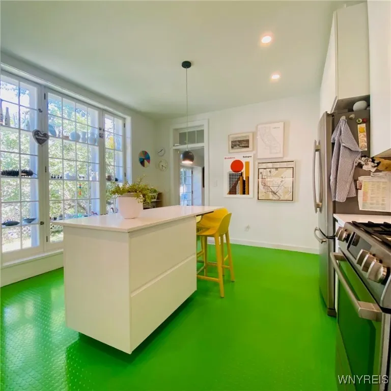 77 Ashland Avenue, Buffalo, New York 14222, Buffalo, New York 14222, 3 Bedrooms Bedrooms, 6 Rooms Rooms,2 BathroomsBathrooms,Residential Lease,For Rent,77 Ashland Avenue, Buffalo, New York 14222,B1621274