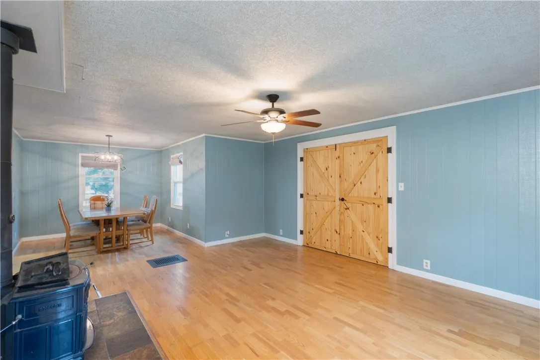6805 Coy Road, Livonia, New York 14487, Livonia, New York 14487, 4 Bedrooms Bedrooms, 10 Rooms Rooms,2 BathroomsBathrooms,Residential,For Sale,6805 Coy Road, Livonia, New York 14487,R1620867