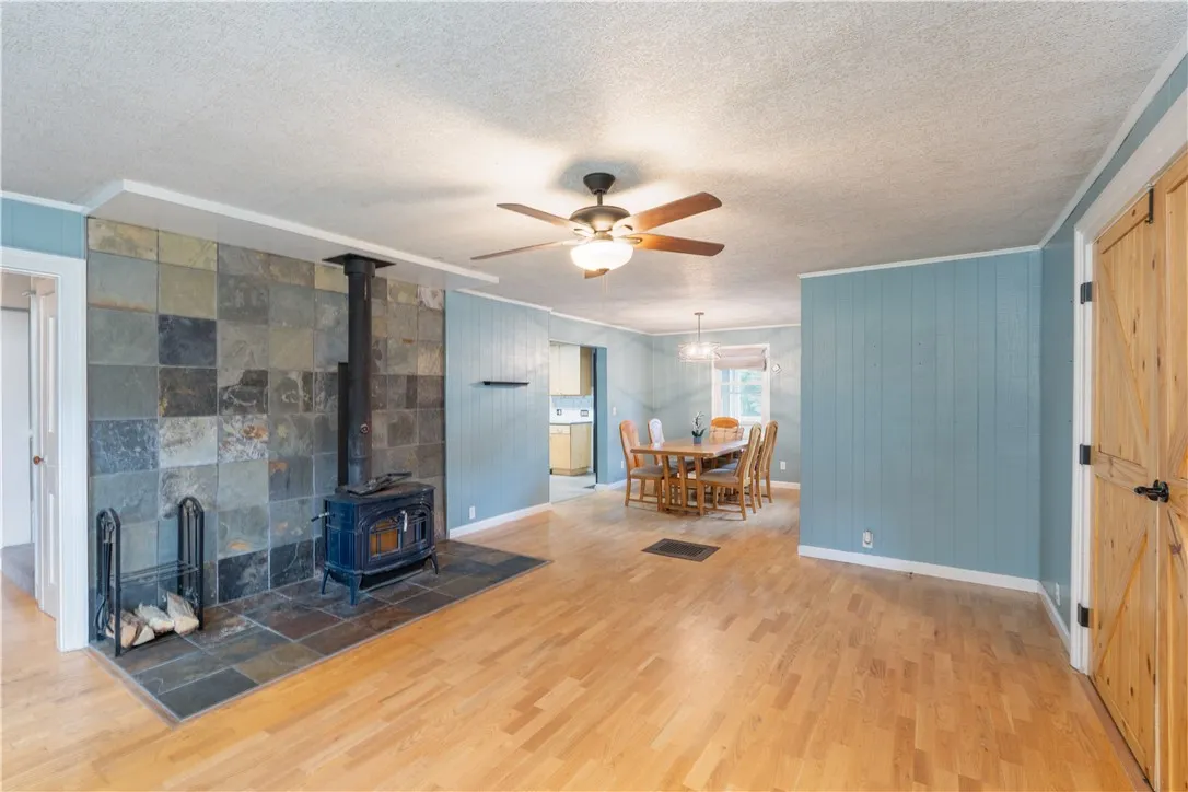 6805 Coy Road, Livonia, New York 14487, Livonia, New York 14487, 4 Bedrooms Bedrooms, 10 Rooms Rooms,2 BathroomsBathrooms,Residential,For Sale,6805 Coy Road, Livonia, New York 14487,R1620867