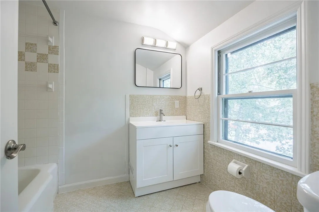 180 Bonnie Brae Avenue, Brighton, New York 14618, Brighton, New York 14618, 4 Bedrooms Bedrooms, 9 Rooms Rooms,3 BathroomsBathrooms,Residential,For Sale,180 Bonnie Brae Avenue, Brighton, New York 14618,R1620433