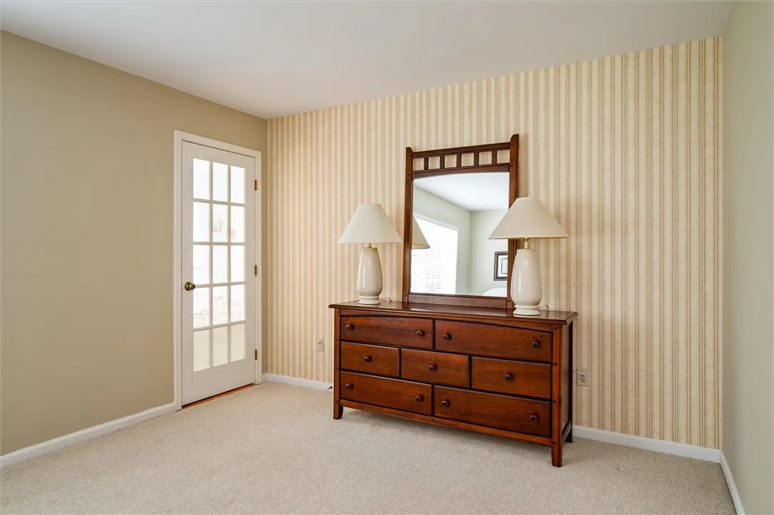 13 College Greene Drive, Chili, New York 14514, Chili, New York 14514, 2 Bedrooms Bedrooms, 4 Rooms Rooms,2 BathroomsBathrooms,Residential,For Sale,13 College Greene Drive, Chili, New York 14514,R1620337