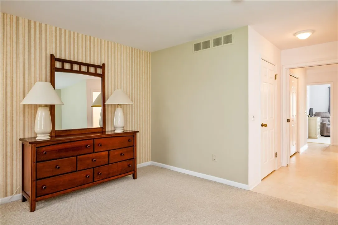 13 College Greene Drive, Chili, New York 14514, Chili, New York 14514, 2 Bedrooms Bedrooms, 4 Rooms Rooms,2 BathroomsBathrooms,Residential,For Sale,13 College Greene Drive, Chili, New York 14514,R1620337