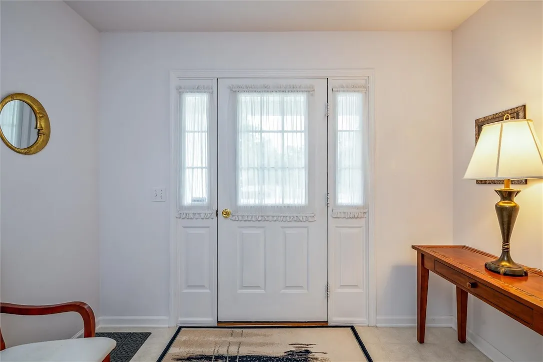 13 College Greene Drive, Chili, New York 14514, Chili, New York 14514, 2 Bedrooms Bedrooms, 4 Rooms Rooms,2 BathroomsBathrooms,Residential,For Sale,13 College Greene Drive, Chili, New York 14514,R1620337