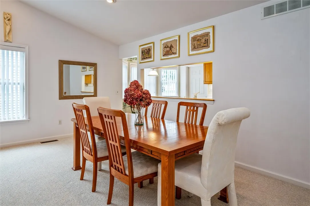 13 College Greene Drive, Chili, New York 14514, Chili, New York 14514, 2 Bedrooms Bedrooms, 4 Rooms Rooms,2 BathroomsBathrooms,Residential,For Sale,13 College Greene Drive, Chili, New York 14514,R1620337
