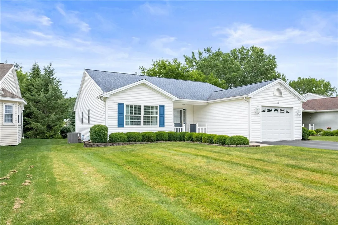 13 College Greene Drive, Chili, New York 14514, Chili, New York 14514, 2 Bedrooms Bedrooms, 4 Rooms Rooms,2 BathroomsBathrooms,Residential,For Sale,13 College Greene Drive, Chili, New York 14514,R1620337