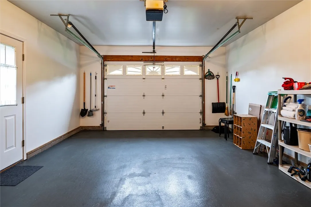 13 College Greene Drive, Chili, New York 14514, Chili, New York 14514, 2 Bedrooms Bedrooms, 4 Rooms Rooms,2 BathroomsBathrooms,Residential,For Sale,13 College Greene Drive, Chili, New York 14514,R1620337