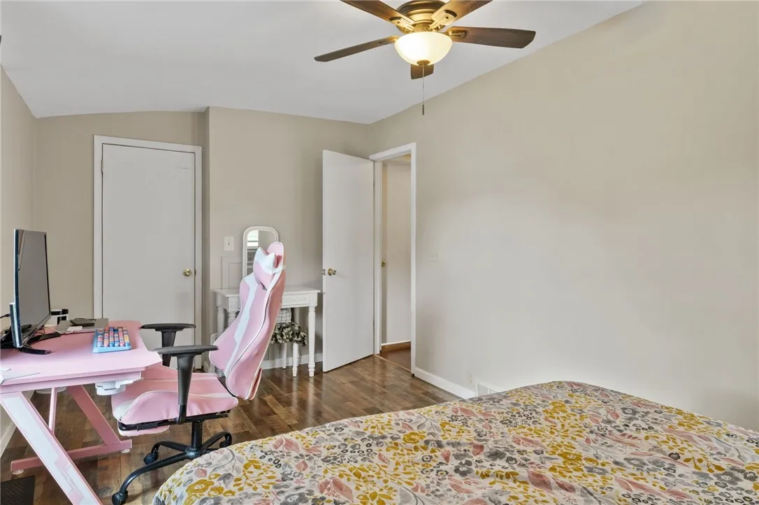 174 Frontenac Heights Avenue, Irondequoit, New Yor, Irondequoit, New York 14617, 2 Bedrooms Bedrooms, 5 Rooms Rooms,1 BathroomBathrooms,Residential,For Sale,174 Frontenac Heights Avenue, Irondequoit, New Yor,R1621345