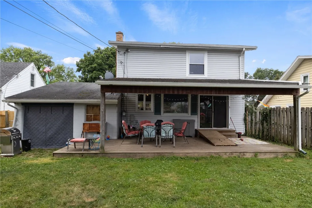 174 Frontenac Heights Avenue, Irondequoit, New Yor, Irondequoit, New York 14617, 2 Bedrooms Bedrooms, 5 Rooms Rooms,1 BathroomBathrooms,Residential,For Sale,174 Frontenac Heights Avenue, Irondequoit, New Yor,R1621345