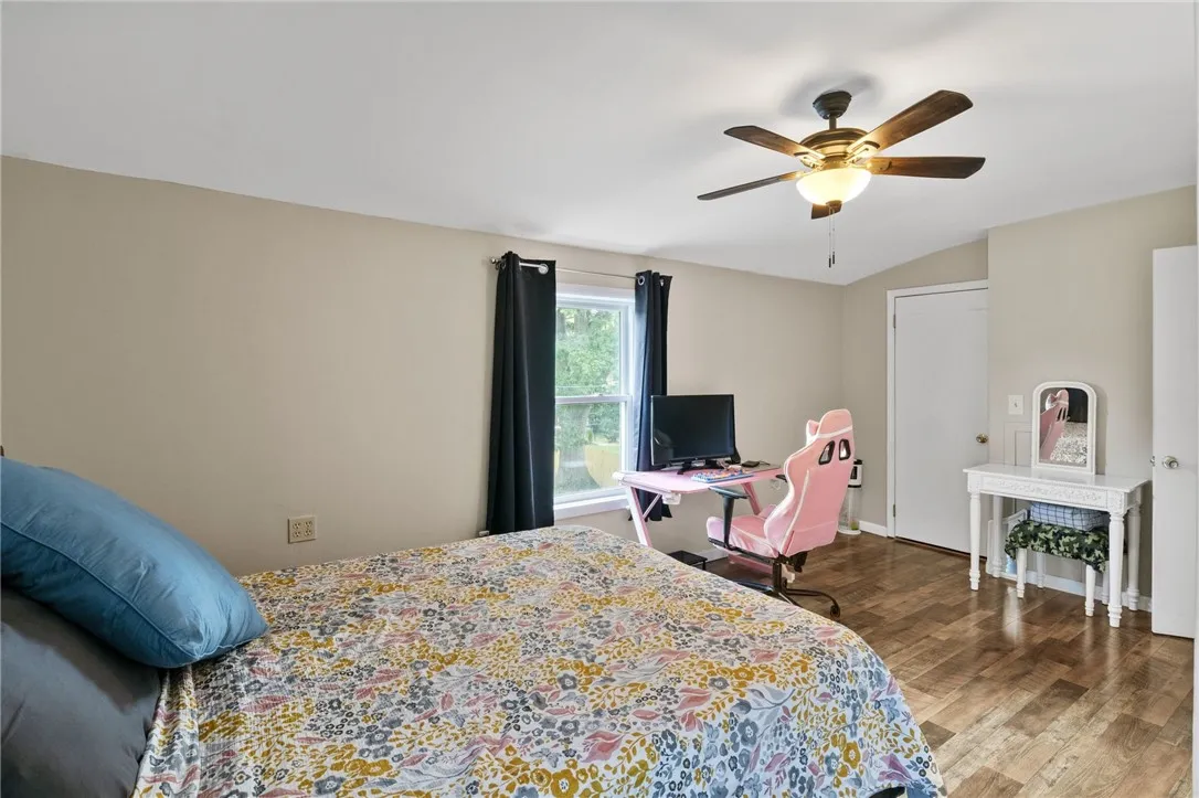 174 Frontenac Heights Avenue, Irondequoit, New Yor, Irondequoit, New York 14617, 2 Bedrooms Bedrooms, 5 Rooms Rooms,1 BathroomBathrooms,Residential,For Sale,174 Frontenac Heights Avenue, Irondequoit, New Yor,R1621345