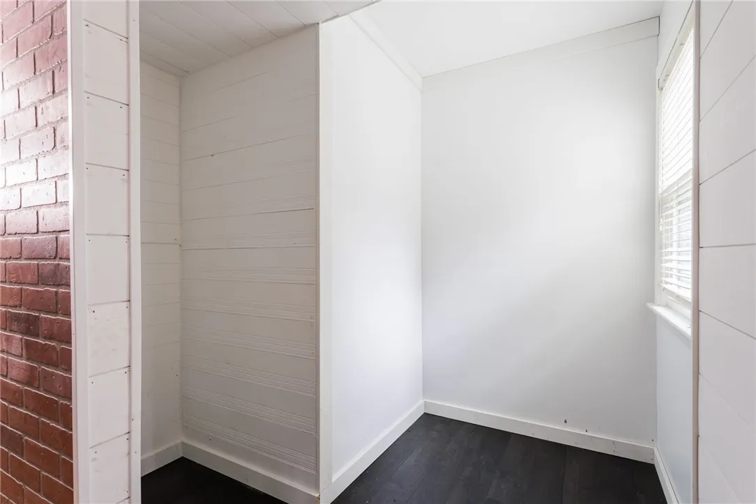 Walk in closet in bedroom 2