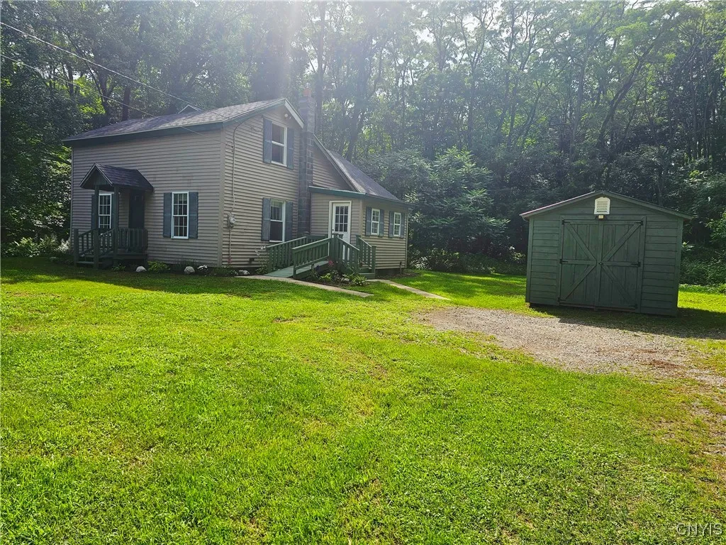 147 North Street, Constantia, New York 13042, Constantia, New York 13042, 3 Bedrooms Bedrooms, 9 Rooms Rooms,1 BathroomBathrooms,Residential,For Sale,147 North Street, Constantia, New York 13042,S1621455