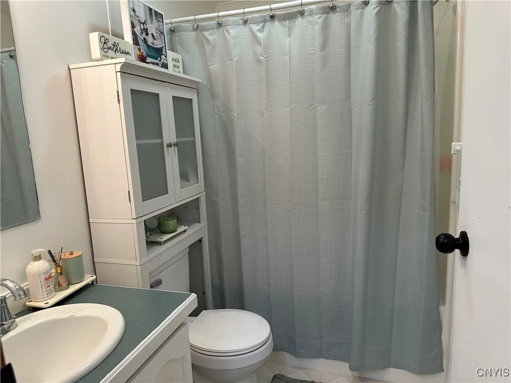 122 Windsor Drive, Schuyler, New York 13340, Schuyler, New York 13340, 4 Bedrooms Bedrooms, 7 Rooms Rooms,2 BathroomsBathrooms,Residential,For Sale,122 Windsor Drive, Schuyler, New York 13340,S1621318