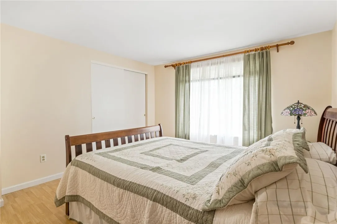 24 Bucklebury Hill, Perinton, New York 14450, Perinton, New York 14450, 3 Bedrooms Bedrooms, 6 Rooms Rooms,1 BathroomBathrooms,Residential,For Sale,24 Bucklebury Hill, Perinton, New York 14450,R1619753