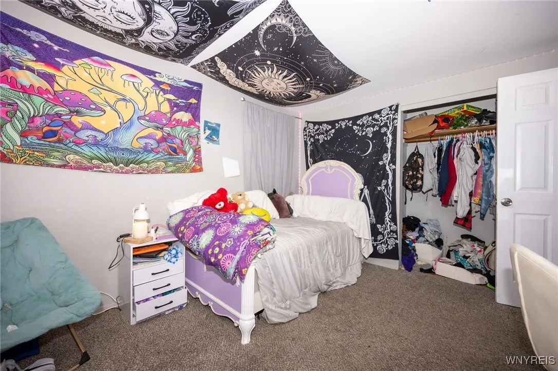 Nice size bedroom and closet