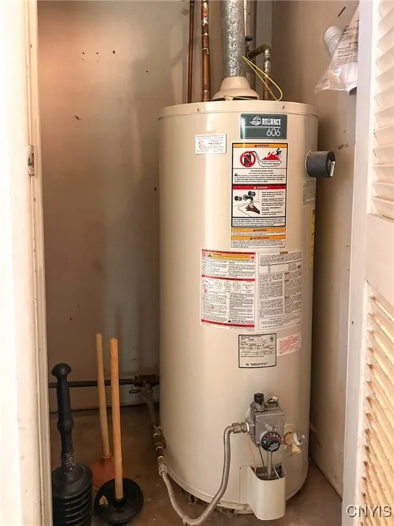 1003 Clinton Street, Rome, New York 13440, Rome, New York 13440, 3 Bedrooms Bedrooms, 5 Rooms Rooms,1 BathroomBathrooms,Residential,For Sale,1003 Clinton Street, Rome, New York 13440,S1621342