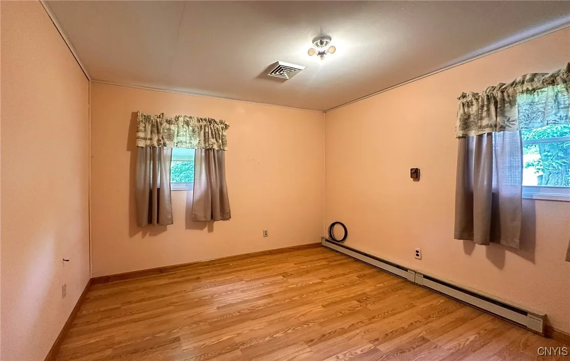 1003 Clinton Street, Rome, New York 13440, Rome, New York 13440, 3 Bedrooms Bedrooms, 5 Rooms Rooms,1 BathroomBathrooms,Residential,For Sale,1003 Clinton Street, Rome, New York 13440,S1621342