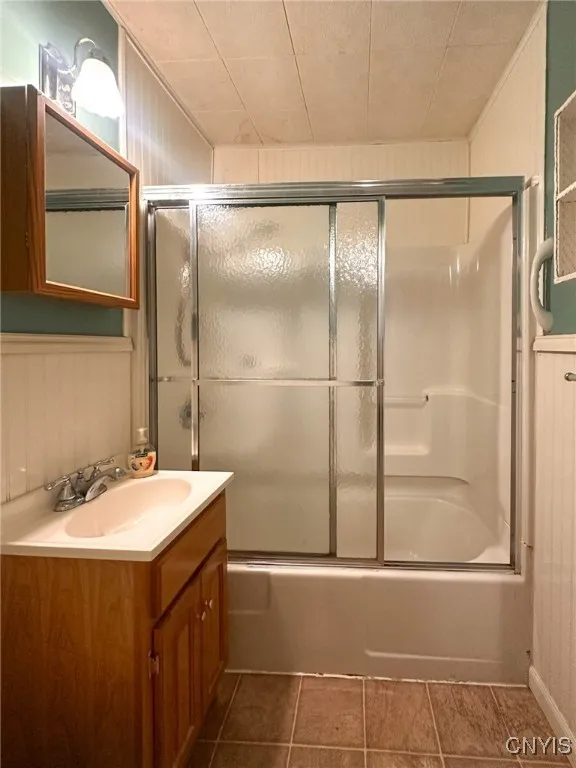 1003 Clinton Street, Rome, New York 13440, Rome, New York 13440, 3 Bedrooms Bedrooms, 5 Rooms Rooms,1 BathroomBathrooms,Residential,For Sale,1003 Clinton Street, Rome, New York 13440,S1621342