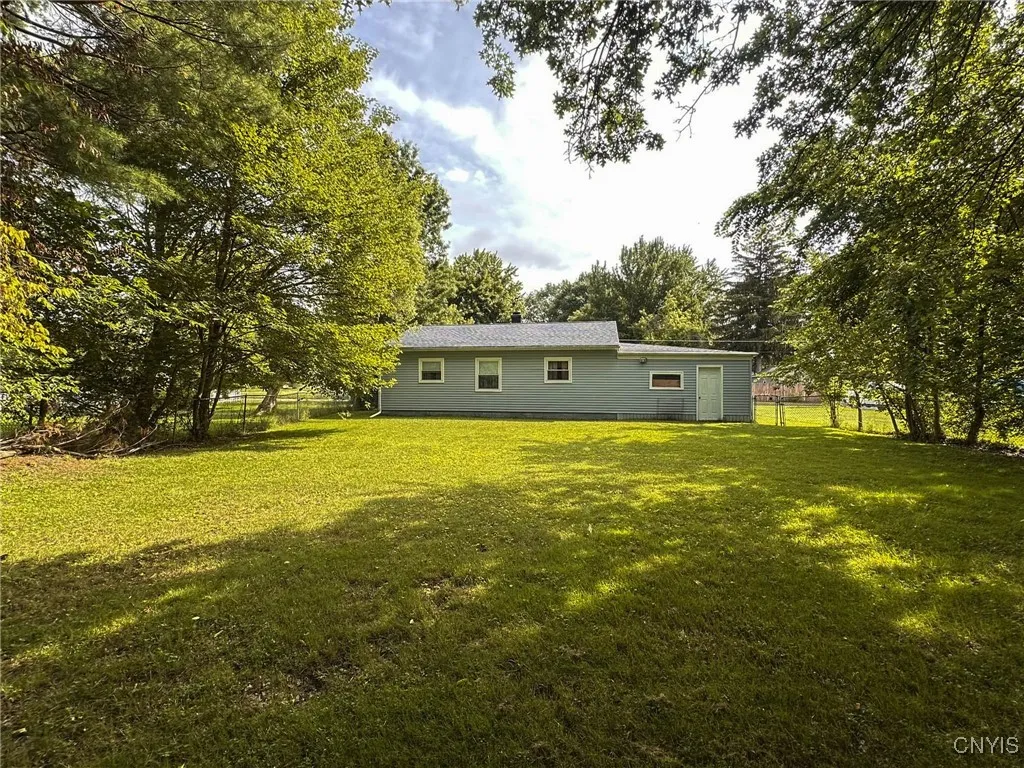 1003 Clinton Street, Rome, New York 13440, Rome, New York 13440, 3 Bedrooms Bedrooms, 5 Rooms Rooms,1 BathroomBathrooms,Residential,For Sale,1003 Clinton Street, Rome, New York 13440,S1621342