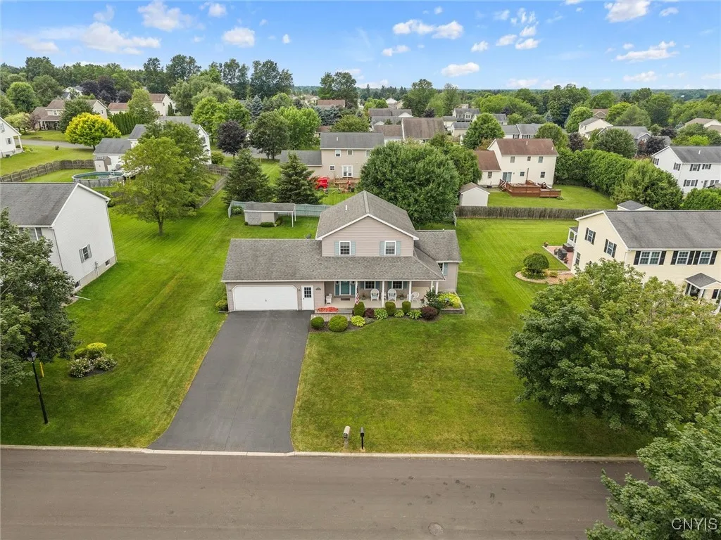 135 Hunt Valley Road, Oneida, New York 13421, Oneida, New York 13421, 3 Bedrooms Bedrooms, 6 Rooms Rooms,2 BathroomsBathrooms,Residential,For Sale,135 Hunt Valley Road, Oneida, New York 13421,S1621408