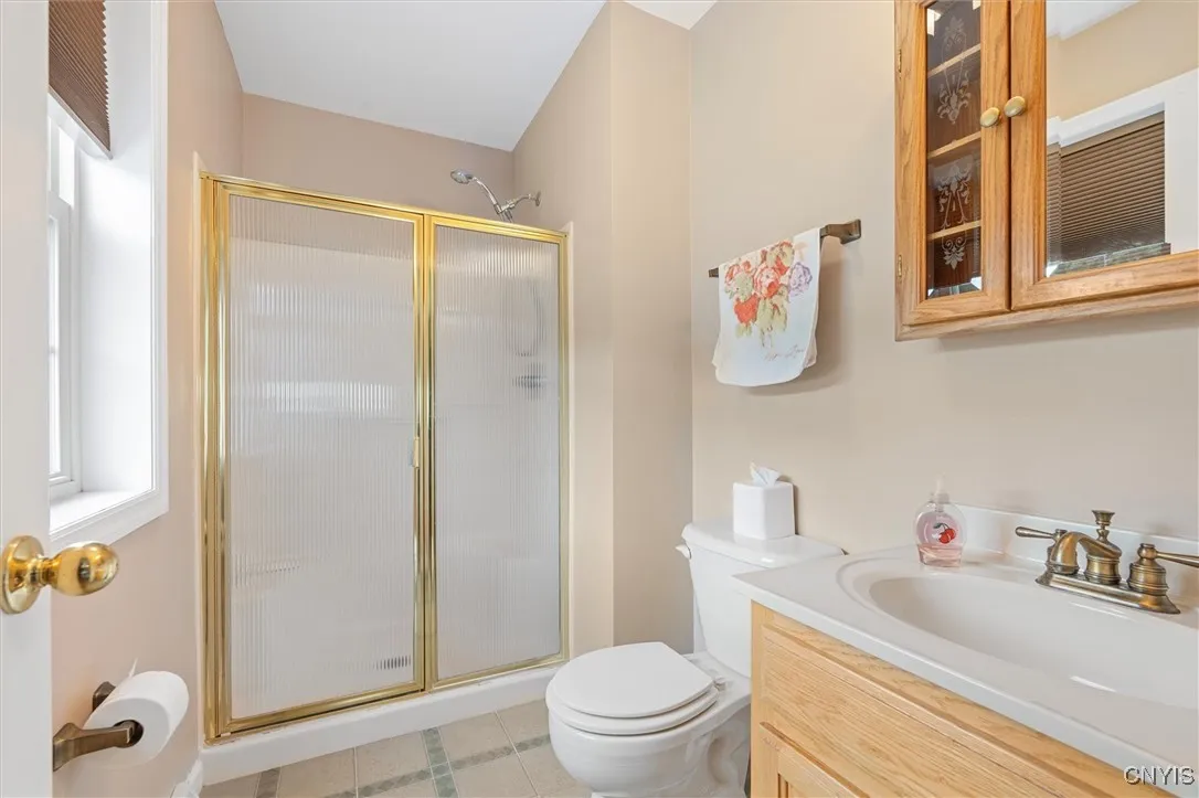 135 Hunt Valley Road, Oneida, New York 13421, Oneida, New York 13421, 3 Bedrooms Bedrooms, 6 Rooms Rooms,2 BathroomsBathrooms,Residential,For Sale,135 Hunt Valley Road, Oneida, New York 13421,S1621408
