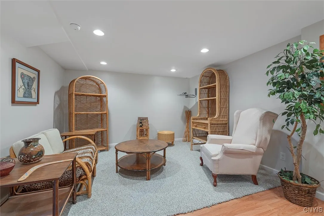 135 Hunt Valley Road, Oneida, New York 13421, Oneida, New York 13421, 3 Bedrooms Bedrooms, 6 Rooms Rooms,2 BathroomsBathrooms,Residential,For Sale,135 Hunt Valley Road, Oneida, New York 13421,S1621408