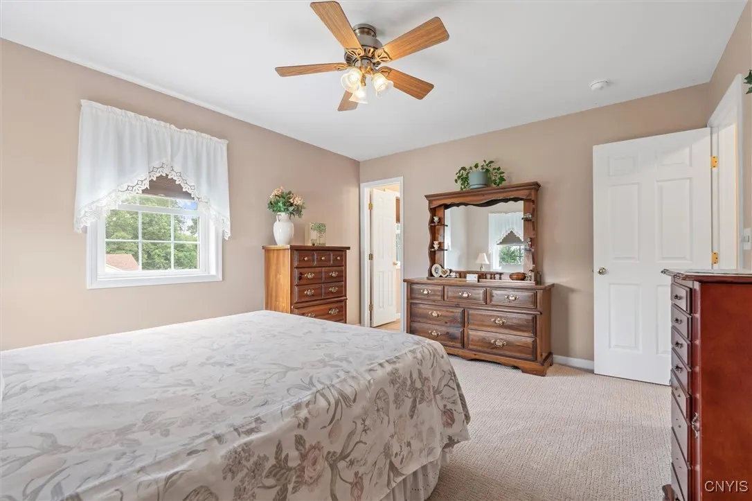 135 Hunt Valley Road, Oneida, New York 13421, Oneida, New York 13421, 3 Bedrooms Bedrooms, 6 Rooms Rooms,2 BathroomsBathrooms,Residential,For Sale,135 Hunt Valley Road, Oneida, New York 13421,S1621408