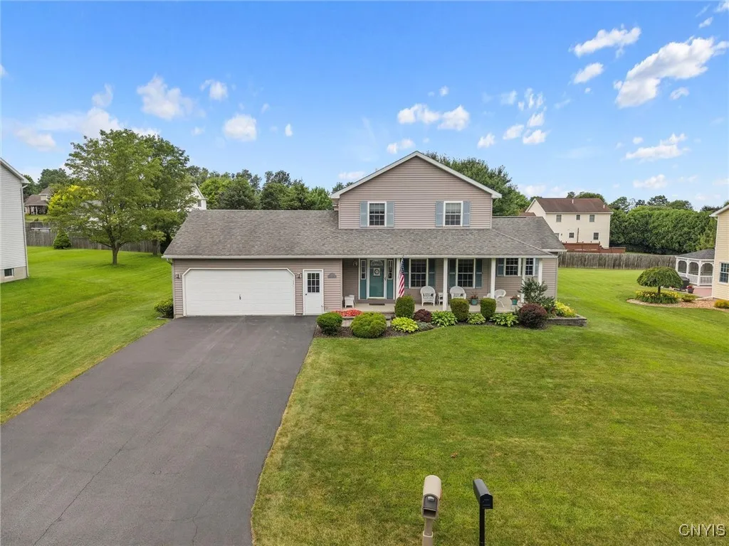 135 Hunt Valley Road, Oneida, New York 13421, Oneida, New York 13421, 3 Bedrooms Bedrooms, 6 Rooms Rooms,2 BathroomsBathrooms,Residential,For Sale,135 Hunt Valley Road, Oneida, New York 13421,S1621408
