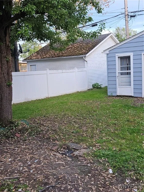 47 Nassau Avenue, Tonawanda, New York 14217, Tonawanda, New York 14217, 3 Bedrooms Bedrooms, 8 Rooms Rooms,1 BathroomBathrooms,Residential,For Sale,47 Nassau Avenue, Tonawanda, New York 14217,B1621510