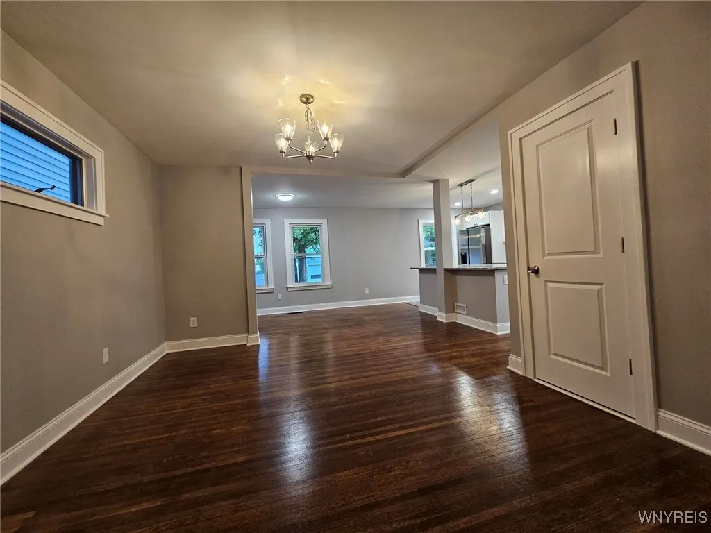 47 Nassau Avenue, Tonawanda, New York 14217, Tonawanda, New York 14217, 3 Bedrooms Bedrooms, 8 Rooms Rooms,1 BathroomBathrooms,Residential,For Sale,47 Nassau Avenue, Tonawanda, New York 14217,B1621510