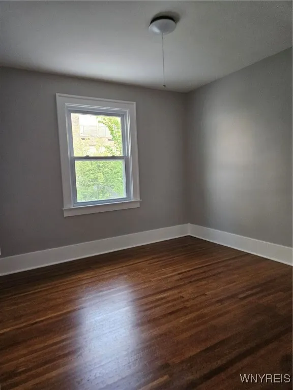 47 Nassau Avenue, Tonawanda, New York 14217, Tonawanda, New York 14217, 3 Bedrooms Bedrooms, 8 Rooms Rooms,1 BathroomBathrooms,Residential,For Sale,47 Nassau Avenue, Tonawanda, New York 14217,B1621510
