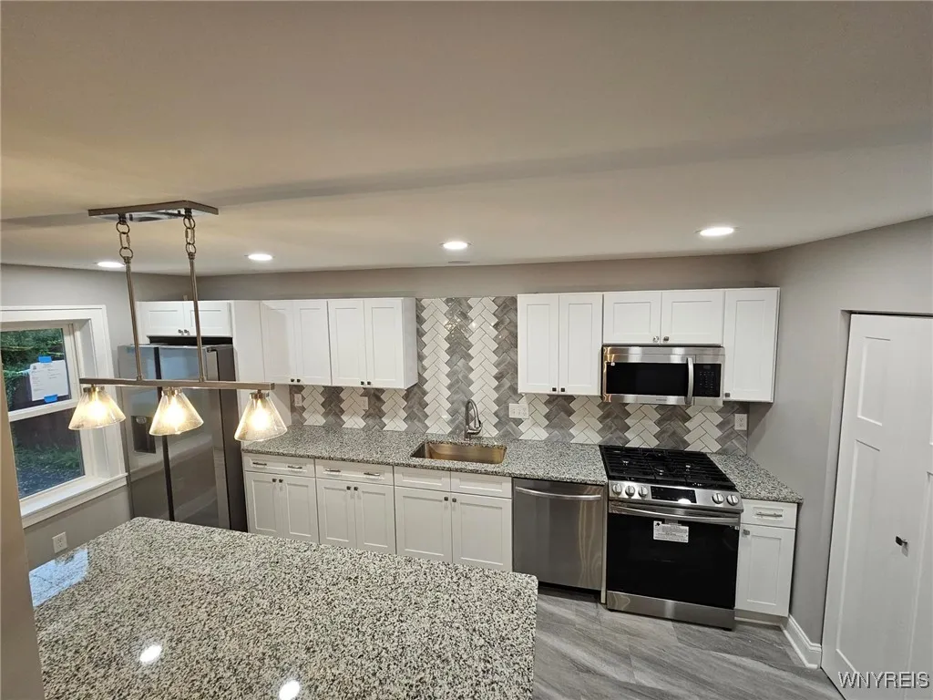 47 Nassau Avenue, Tonawanda, New York 14217, Tonawanda, New York 14217, 3 Bedrooms Bedrooms, 8 Rooms Rooms,1 BathroomBathrooms,Residential,For Sale,47 Nassau Avenue, Tonawanda, New York 14217,B1621510