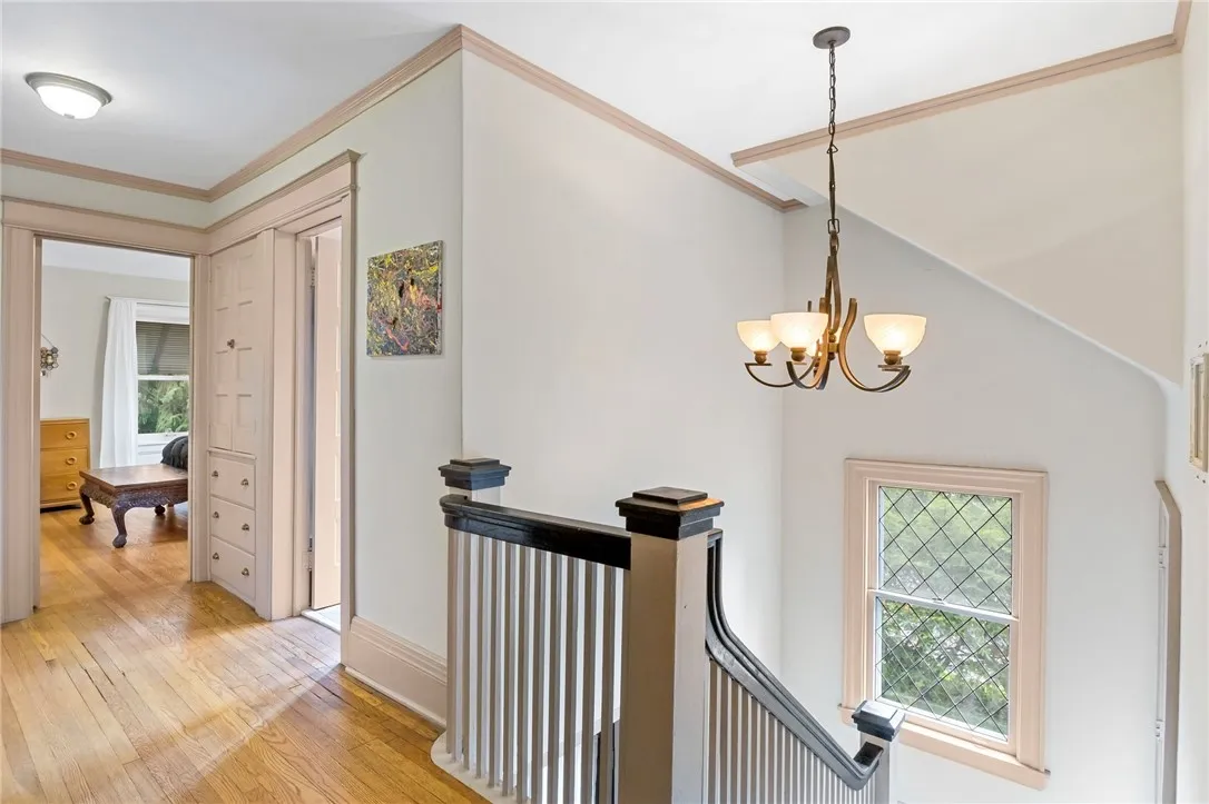 160 Brunswick Street, Rochester, New York 14607, Rochester, New York 14607, 5 Bedrooms Bedrooms, 10 Rooms Rooms,3 BathroomsBathrooms,Residential,For Sale,160 Brunswick Street, Rochester, New York 14607,R1618637