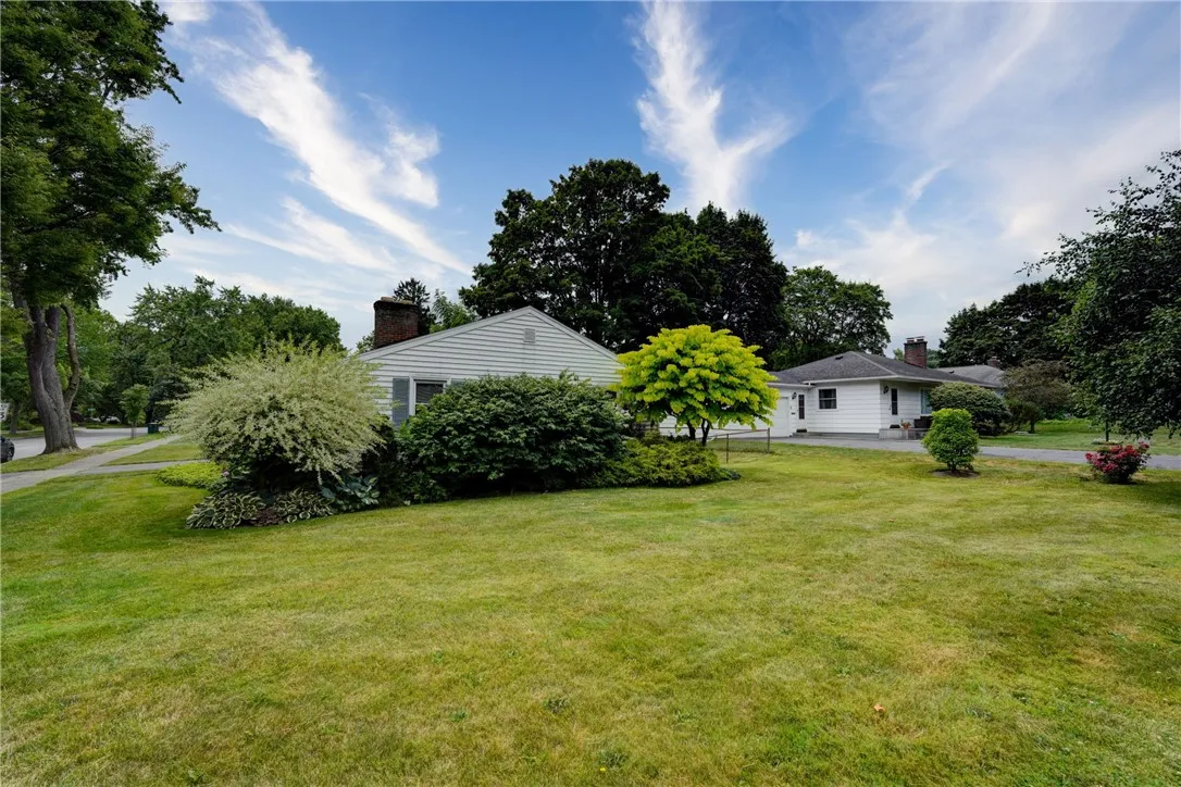 3201 Elmwood Avenue, Brighton, New York 14618, Brighton, New York 14618, 3 Bedrooms Bedrooms, 7 Rooms Rooms,1 BathroomBathrooms,Residential,For Sale,3201 Elmwood Avenue, Brighton, New York 14618,R1621311