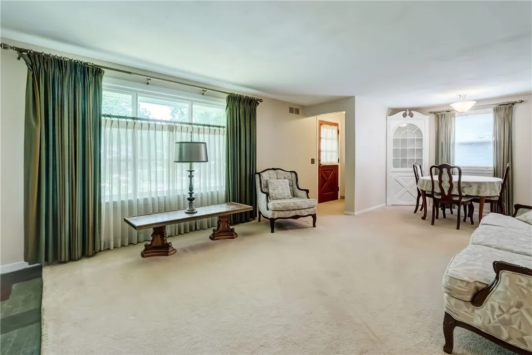 3201 Elmwood Avenue, Brighton, New York 14618, Brighton, New York 14618, 3 Bedrooms Bedrooms, 7 Rooms Rooms,1 BathroomBathrooms,Residential,For Sale,3201 Elmwood Avenue, Brighton, New York 14618,R1621311