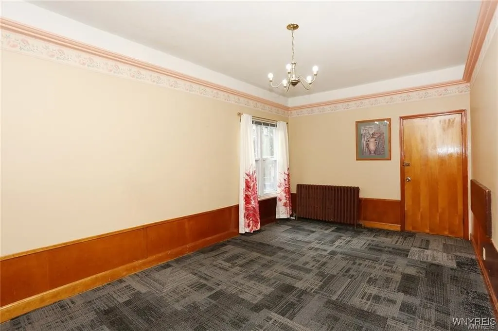 2300 Main Street, Buffalo, New York 14214, Buffalo, New York 14214, 4 Bedrooms Bedrooms, ,2 BathroomsBathrooms,Residential,Closed,2300 Main Street, Buffalo, New York 14214,0,B1621133