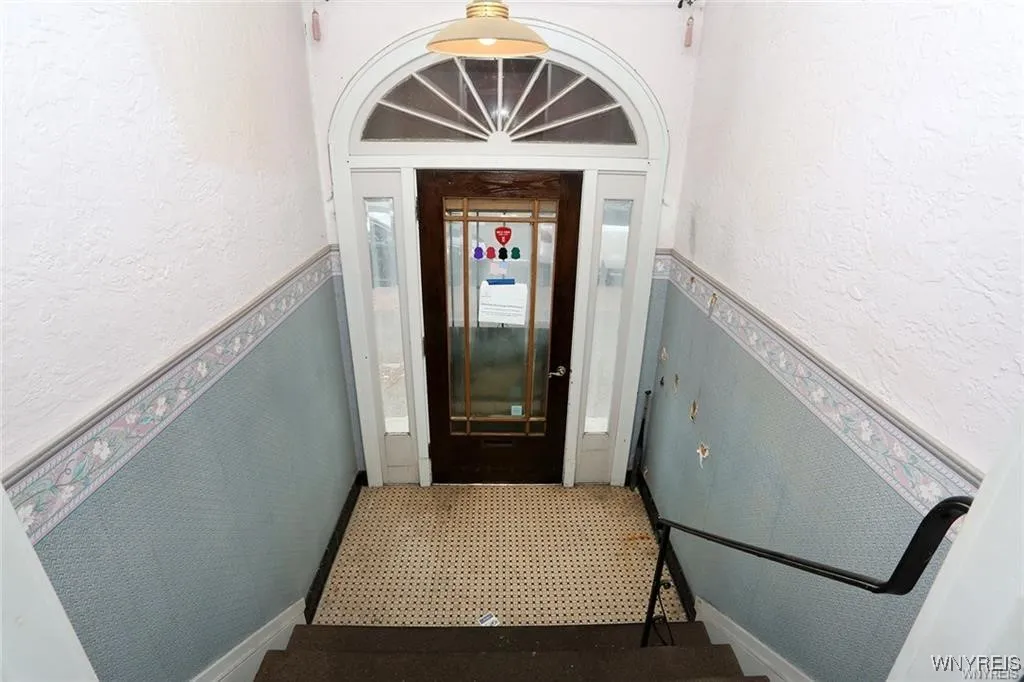 2300 Main Street, Buffalo, New York 14214, Buffalo, New York 14214, 4 Bedrooms Bedrooms, ,2 BathroomsBathrooms,Residential,Closed,2300 Main Street, Buffalo, New York 14214,0,B1621133