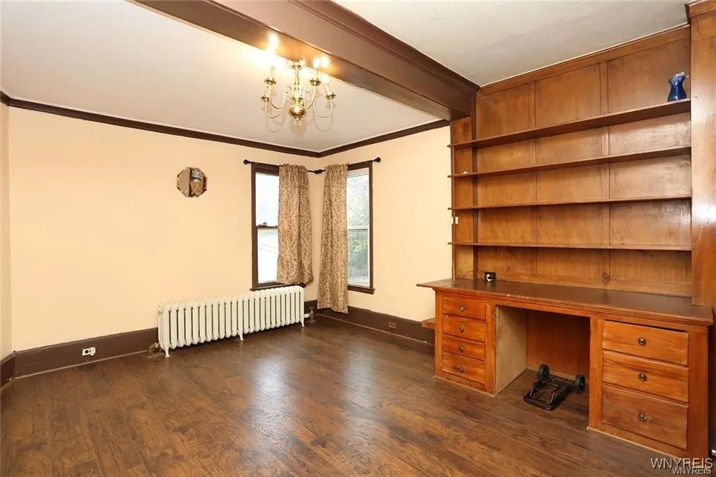 2300 Main Street, Buffalo, New York 14214, Buffalo, New York 14214, 4 Bedrooms Bedrooms, ,2 BathroomsBathrooms,Residential,Closed,2300 Main Street, Buffalo, New York 14214,0,B1621133