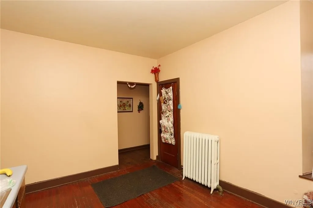 2300 Main Street, Buffalo, New York 14214, Buffalo, New York 14214, 4 Bedrooms Bedrooms, ,2 BathroomsBathrooms,Residential,Closed,2300 Main Street, Buffalo, New York 14214,0,B1621133