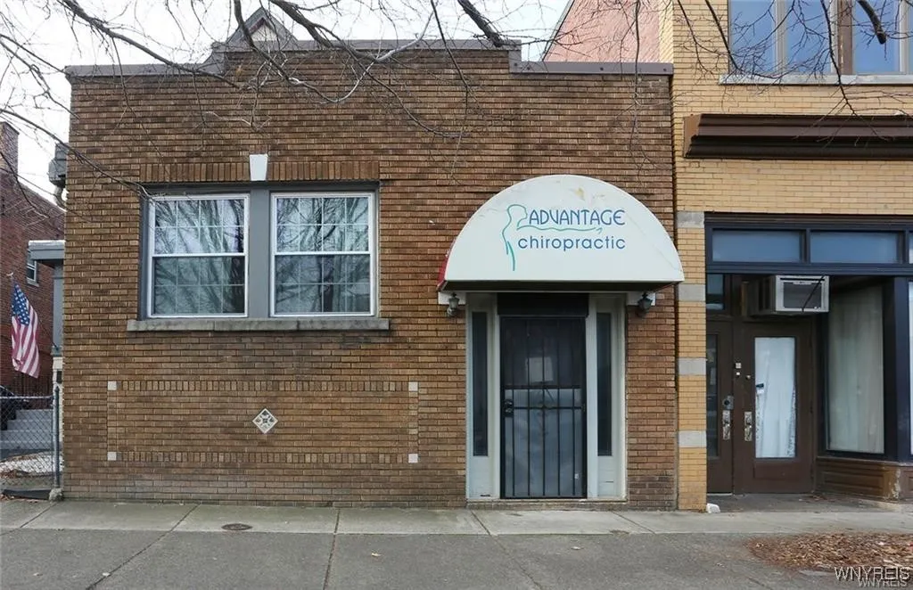2300 Main Street, Buffalo, New York 14214, Buffalo, New York 14214, 4 Bedrooms Bedrooms, ,2 BathroomsBathrooms,Residential,For Sale,2300 Main Street, Buffalo, New York 14214,B1621133