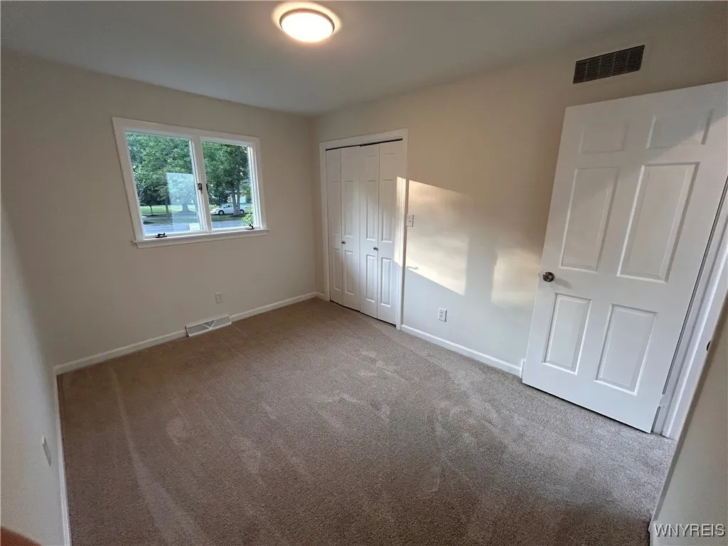 67 Birchwood Drive, Amherst, New York 14221, Amherst, New York 14221, 4 Bedrooms Bedrooms, 12 Rooms Rooms,2 BathroomsBathrooms,Residential,For Sale,67 Birchwood Drive, Amherst, New York 14221,B1621254