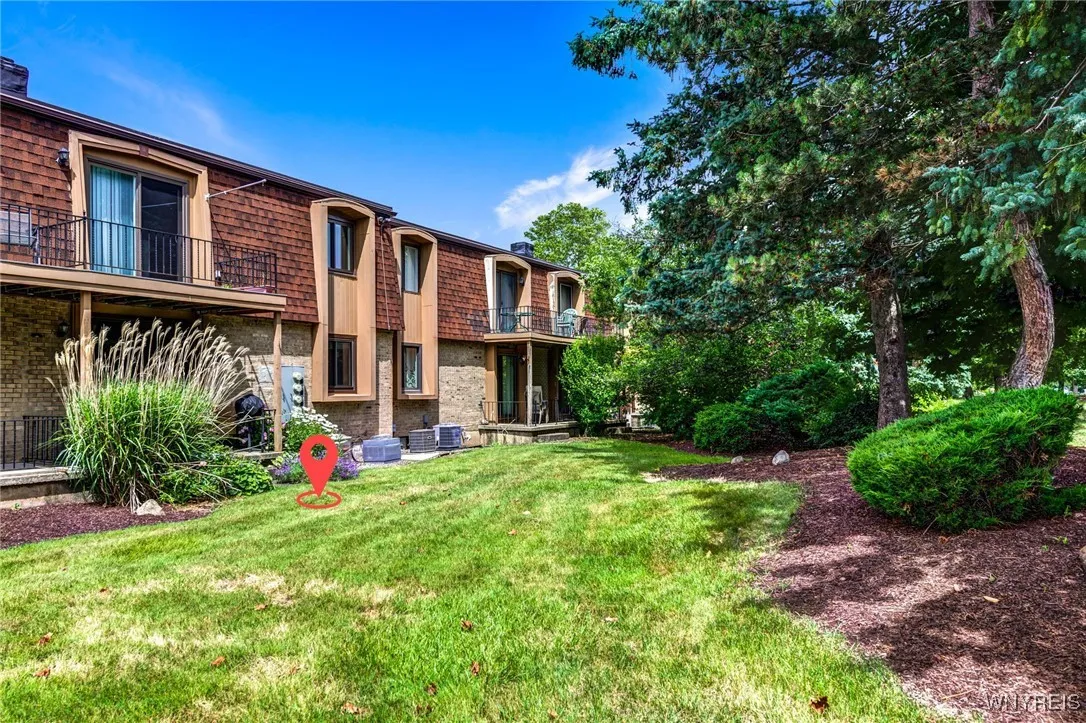 135 Charter Oaks Drive 1, Amherst, New York 14228, Amherst, New York 14228, 1 Bedroom Bedrooms, 4 Rooms Rooms,1 BathroomBathrooms,Residential,For Sale,135 Charter Oaks Drive 1, Amherst, New York 14228,B1619368