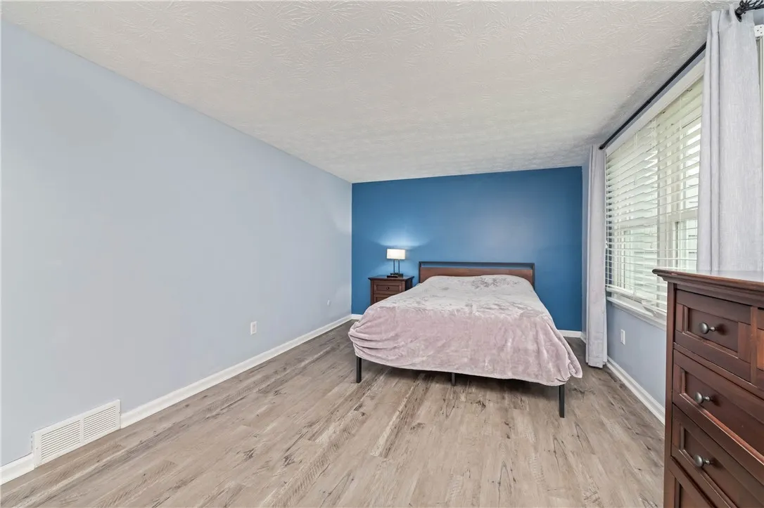 24 Huntsman, Webster, New York 14580, Webster, New York 14580, 2 Bedrooms Bedrooms, 4 Rooms Rooms,1 BathroomBathrooms,Residential,For Sale,24 Huntsman, Webster, New York 14580,R1620404