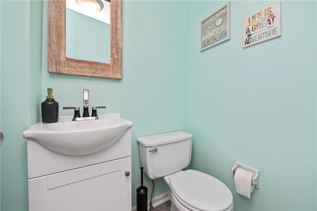 24 Huntsman, Webster, New York 14580, Webster, New York 14580, 2 Bedrooms Bedrooms, 4 Rooms Rooms,1 BathroomBathrooms,Residential,For Sale,24 Huntsman, Webster, New York 14580,R1620404