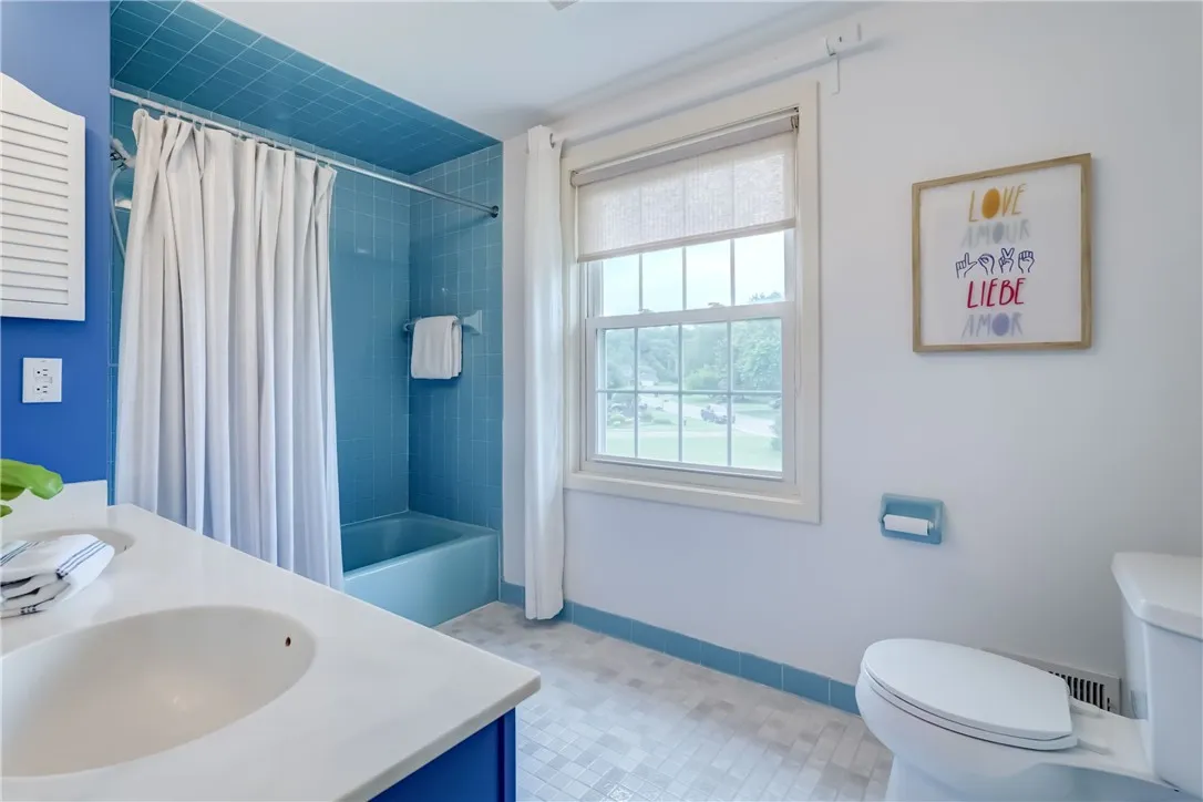 30 Copper Woods, Pittsford, New York 14534, Pittsford, New York 14534, 4 Bedrooms Bedrooms, 8 Rooms Rooms,2 BathroomsBathrooms,Residential,For Sale,30 Copper Woods, Pittsford, New York 14534,R1620747