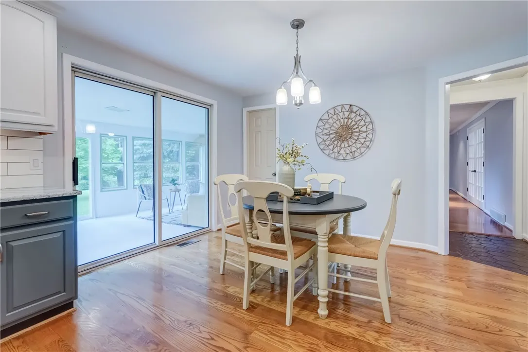 30 Copper Woods, Pittsford, New York 14534, Pittsford, New York 14534, 4 Bedrooms Bedrooms, 8 Rooms Rooms,2 BathroomsBathrooms,Residential,For Sale,30 Copper Woods, Pittsford, New York 14534,R1620747