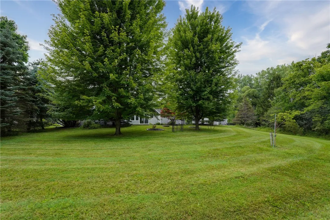 30 Copper Woods, Pittsford, New York 14534, Pittsford, New York 14534, 4 Bedrooms Bedrooms, 8 Rooms Rooms,2 BathroomsBathrooms,Residential,For Sale,30 Copper Woods, Pittsford, New York 14534,R1620747